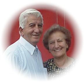 zackssr&mom20.jpg (16467 bytes)